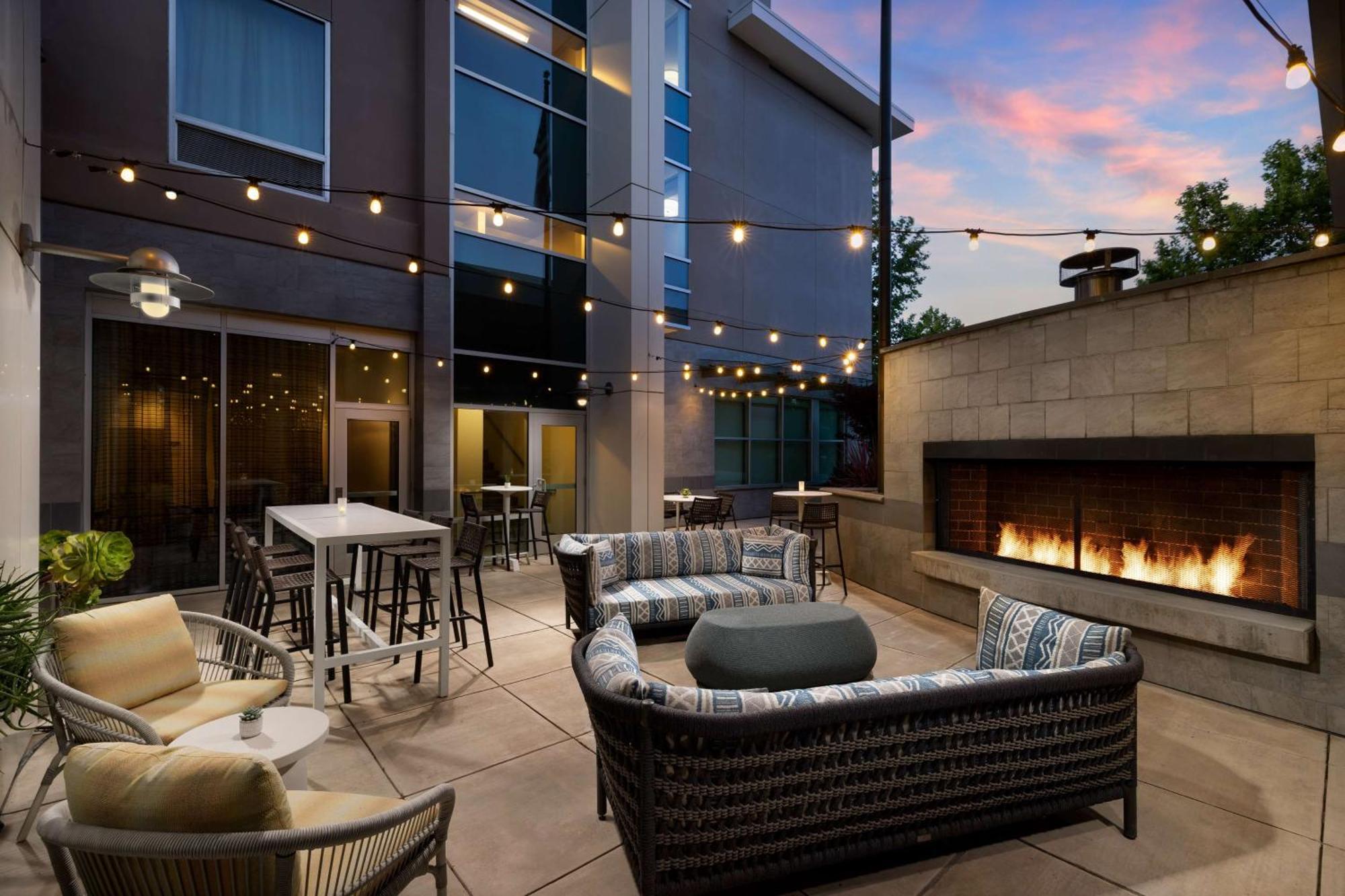 Hilton Garden Inn Palo Alto Ngoại thất bức ảnh